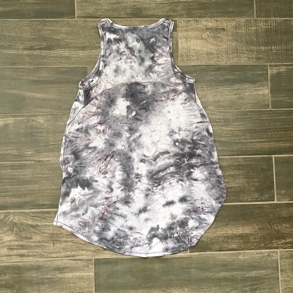 Lululemon Long for Length TankDiamond Dye Glacier‎ Grey Moonwalk - Picture 6 of 7